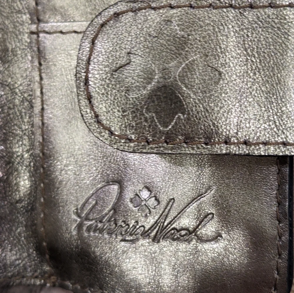 Patricia Nash Iberia Leather Wallet In Antique Gold​ - Picture 8 of 13